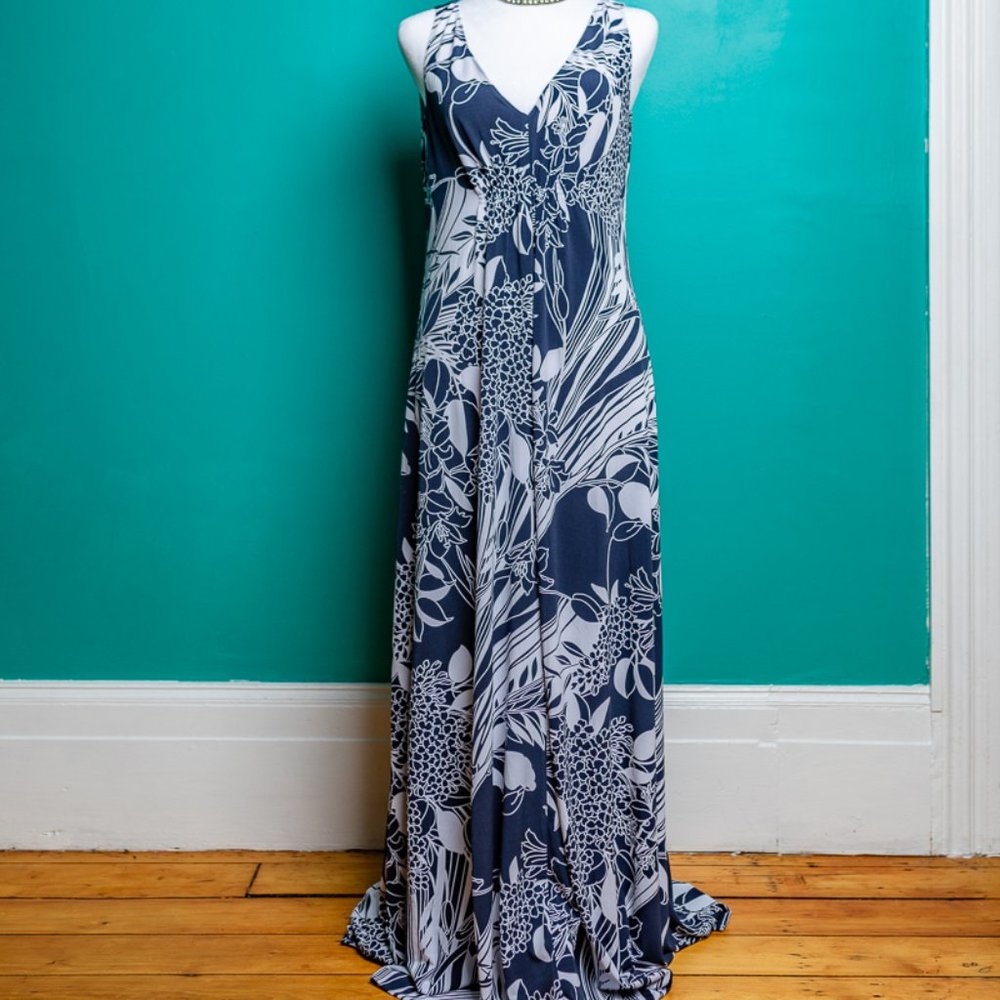 Slinky, Comfy Tahari Dress